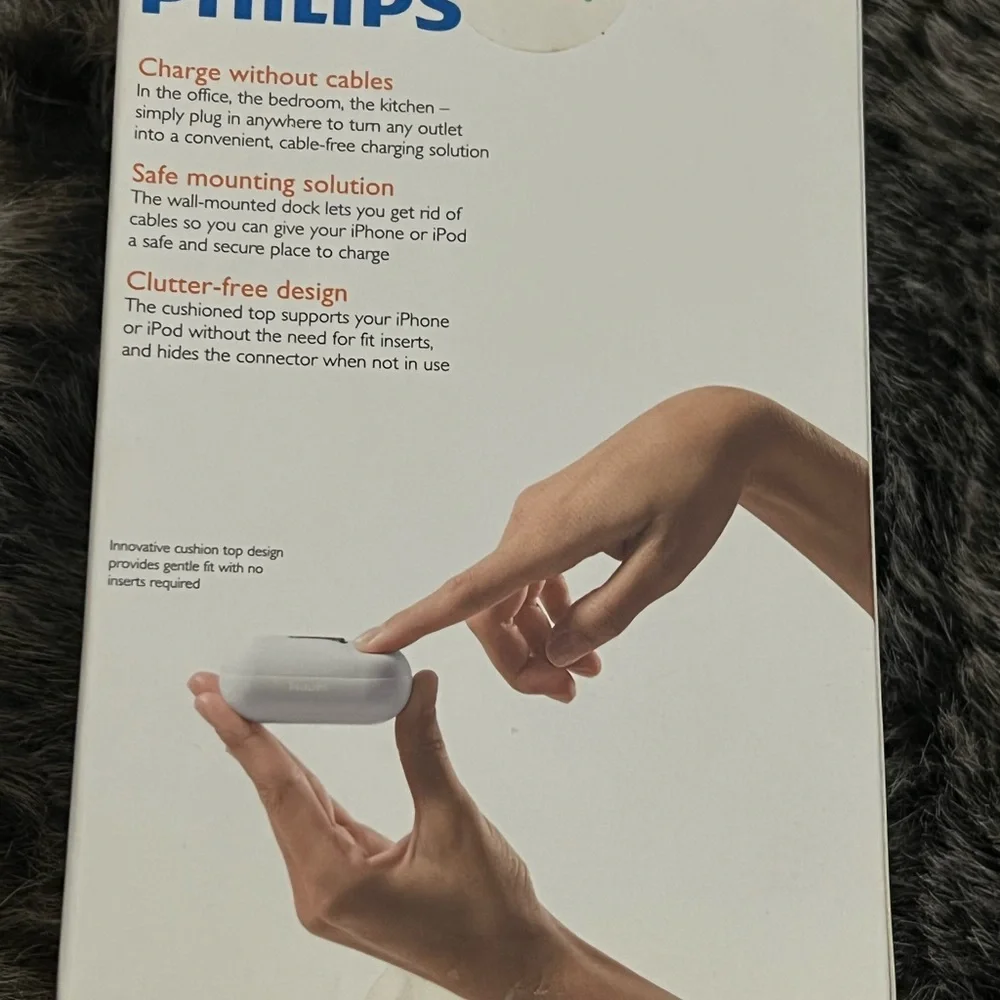 Phillips Wall Mounting Charging Dock!!!😍😍 - Picture 3 of 3